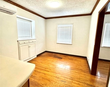141 W Fairview Avenue - Photo Thumbnail 7