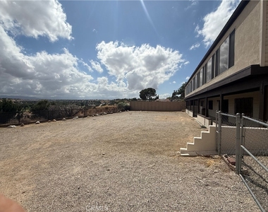 18053 Orange Street - Photo Thumbnail 17