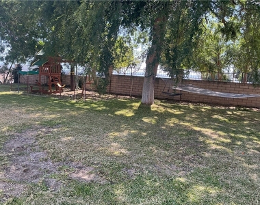 6585 Shannon - Photo Thumbnail 28