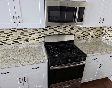 706 E Harvard - Photo Thumbnail 20