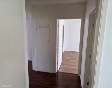 706 E Harvard - Photo Thumbnail 9