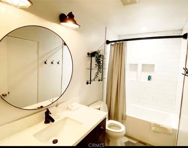 9306 Mesa Verde - Photo Thumbnail 7