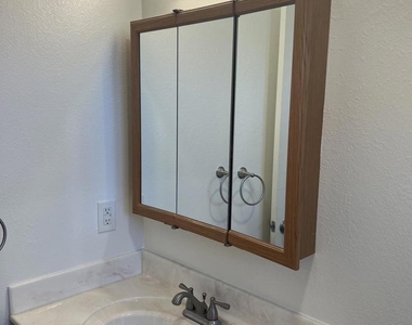 36976 Mulberry St - Photo Thumbnail 16
