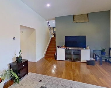 3030 Park Estates Way - Photo Thumbnail 12
