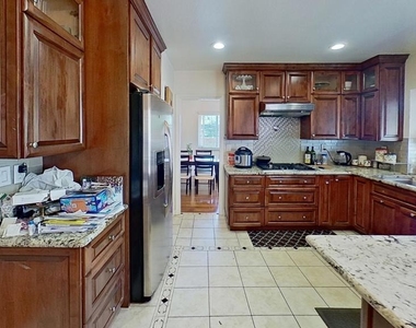3030 Park Estates Way - Photo Thumbnail 9