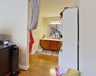 3030 Park Estates Way - Photo Thumbnail 3