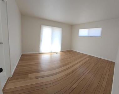 2 Rae Ct - Photo Thumbnail 14