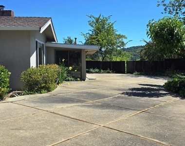 2 Rae Ct - Photo Thumbnail 21