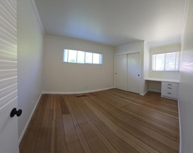 2 Rae Ct - Photo Thumbnail 12