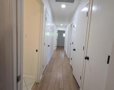 2 Rae Ct - Photo Thumbnail 10