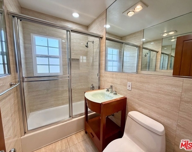 9667 W Olympic Boulevard - Photo Thumbnail 10