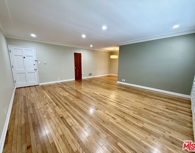 9667 W Olympic Boulevard - Photo Thumbnail 3
