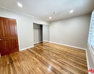 9667 W Olympic Boulevard - Photo Thumbnail 9