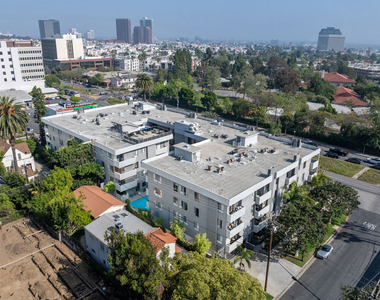 12115 San Vicente Boulevard - Photo Thumbnail 27