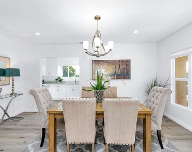 1510 S Durango Avenue - Photo Thumbnail 6