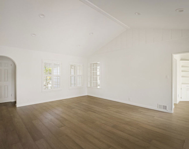 12153 Maxwellton Road - Photo Thumbnail 8
