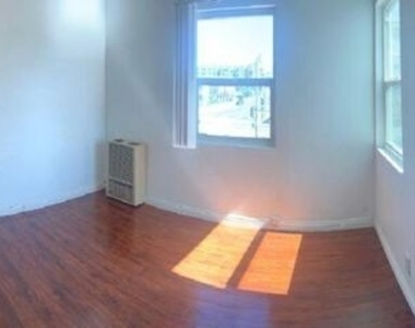110 S Soto Street - Photo Thumbnail 4