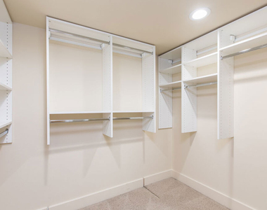 7249 Franklin Avenue - Photo Thumbnail 14