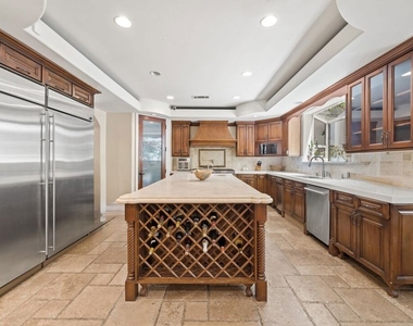 14944 Otsego Street - Photo Thumbnail 3