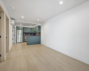 12425 Texas Avenue - Photo Thumbnail 1