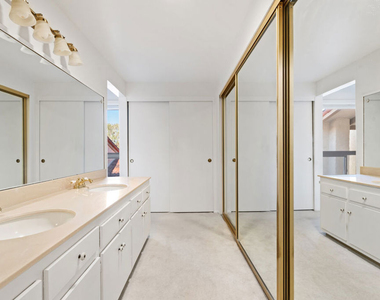 106 Cresta Verde Drive - Photo Thumbnail 23