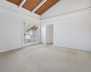 106 Cresta Verde Drive - Photo Thumbnail 35