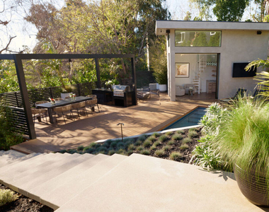 2309 Hollyridge Drive - Photo Thumbnail 1