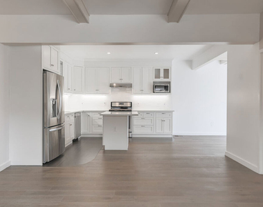 31 Breeze Avenue - Photo Thumbnail 6