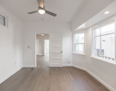 31 Breeze Avenue - Photo Thumbnail 18