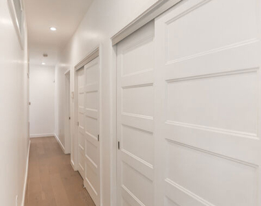 31 Breeze Avenue - Photo Thumbnail 21