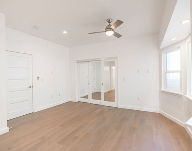 31 Breeze Avenue - Photo Thumbnail 25