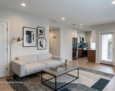 4937 W 20th Street - Photo Thumbnail 3
