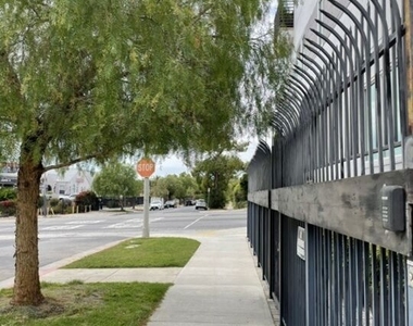 4937 W 20th Street - Photo Thumbnail 28