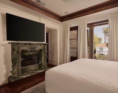 614 N Palm Drive - Photo Thumbnail 11