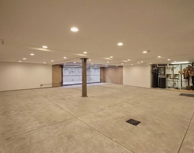 614 N Palm Drive - Photo Thumbnail 17