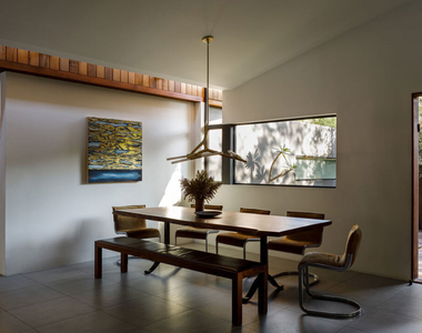 8970 Wonderland Park Avenue - Photo Thumbnail 11