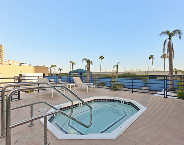 4316 Marina City Drive - Photo Thumbnail 22