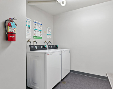 4316 Marina City Drive - Photo Thumbnail 16