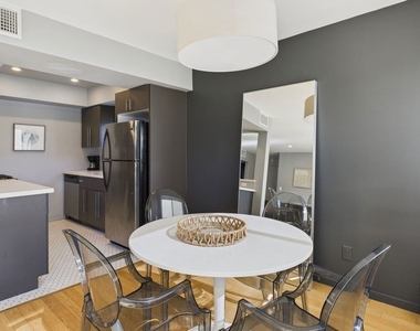 888 Hilgard Avenue - Photo Thumbnail 1