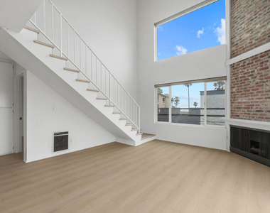 10 19th Avenue - Photo Thumbnail 5