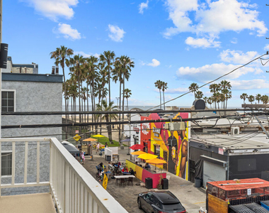 10 19th Avenue - Photo Thumbnail 26