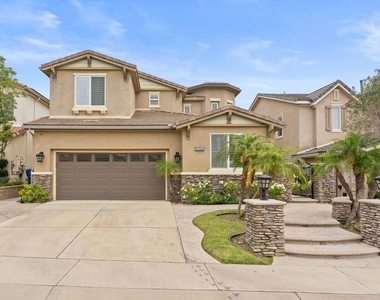 11564 Apulia Court - Photo Thumbnail 2
