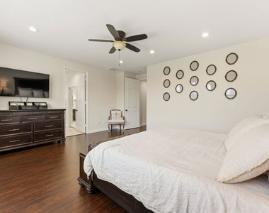 11564 Apulia Court - Photo Thumbnail 28