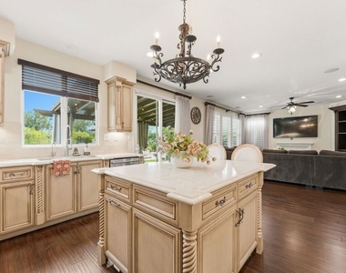 11564 Apulia Court - Photo Thumbnail 16