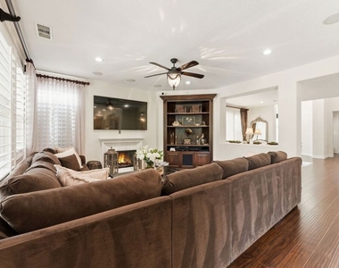 11564 Apulia Court - Photo Thumbnail 21