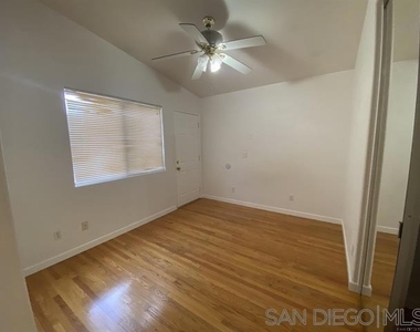 7734 Peacock Drive - Photo Thumbnail 6