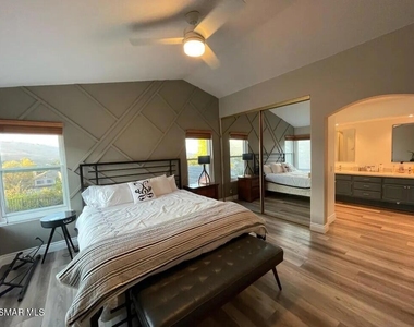 2449 Ridgebrook Place - Photo Thumbnail 4