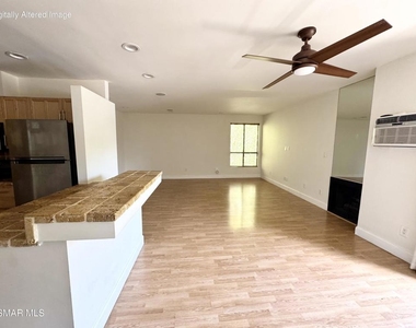 4506 Saugus Avenue - Photo Thumbnail 1
