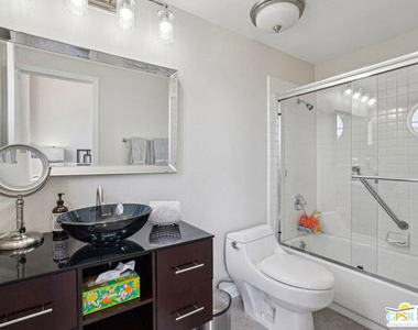 364 Oakmont Drive - Photo Thumbnail 41