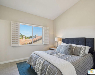 364 Oakmont Drive - Photo Thumbnail 40
